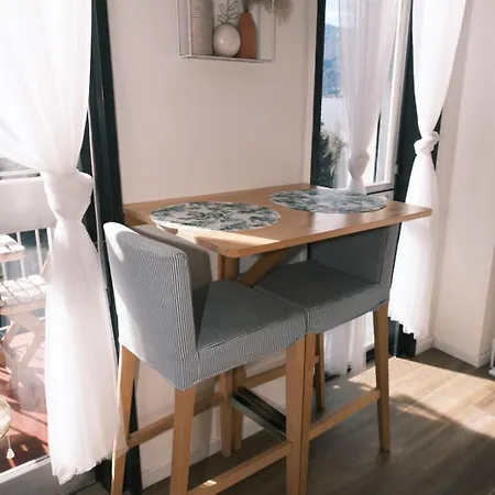 Apartment Lake & Montains View Studio With Free Parking, 1Hour From Stresa & Borromean Islands *